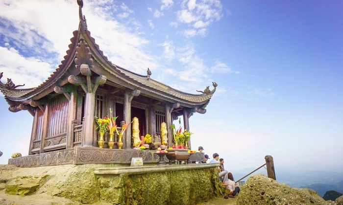 Khám phá 4 ngôi chùa nổi tiếng tại Quảng Ninh - Thông Tin
